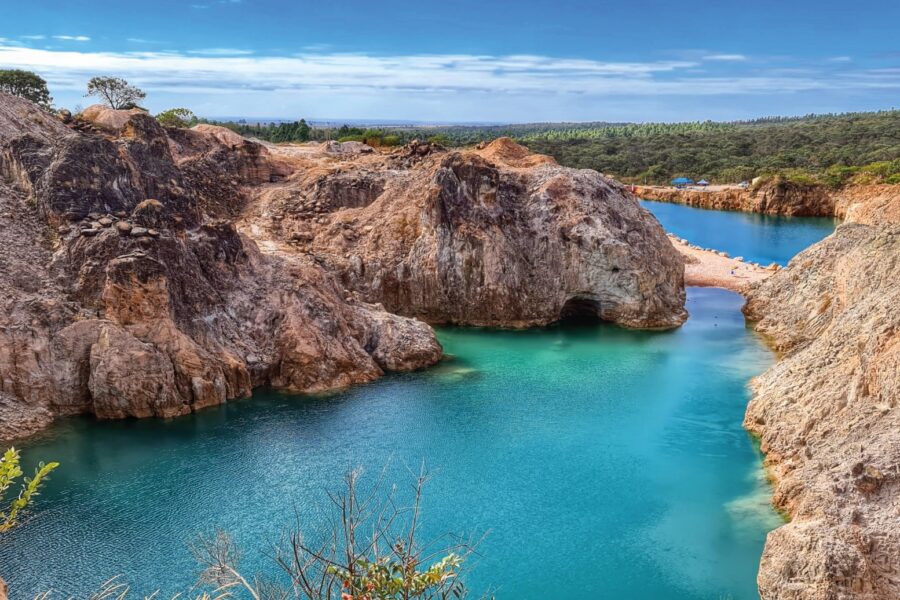 Goiás apresenta destinos turísticos em feira internacional a convite da Embratur