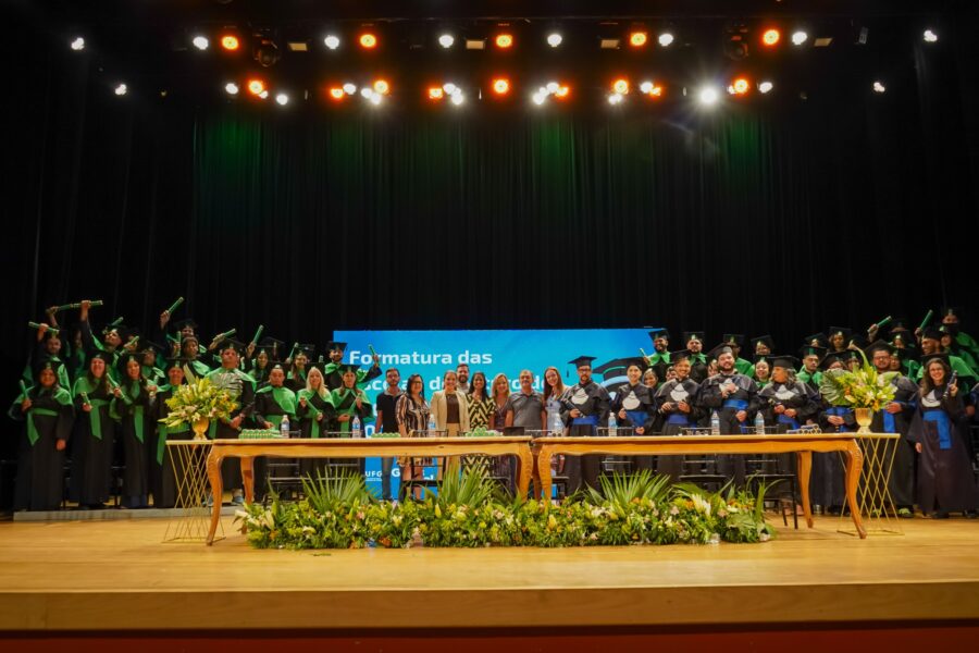 Goiás Social certifica 225 alunos em cursos de tecnologia e artes