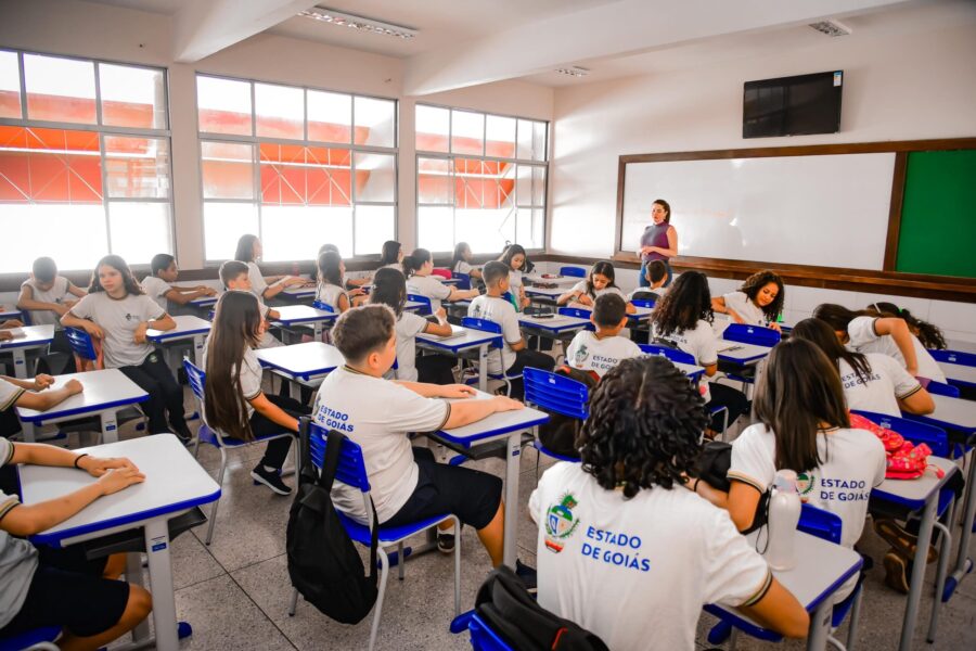 Educação orienta sobre cuidados no clima seco e quente