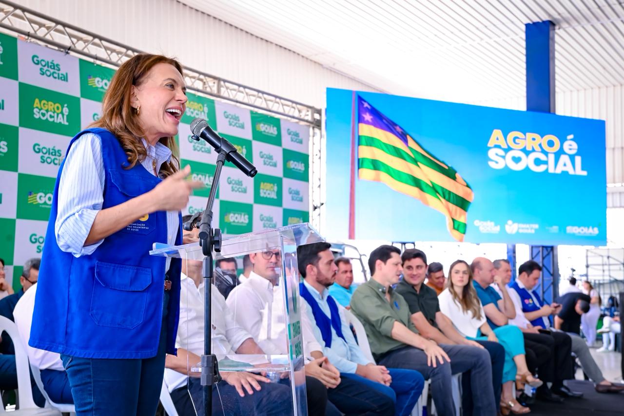 Produtores rurais recebem benefícios do Agro é Social em Luziânia