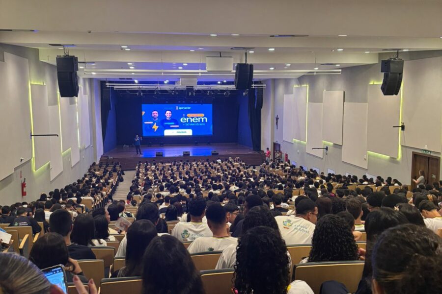 Aulão Só Vem Enem reúne mais de 900 alunos em Trindade