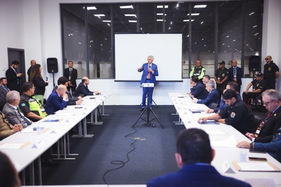 Caiado defende valorização da segurança pública, em Congresso de Operações Policiais
