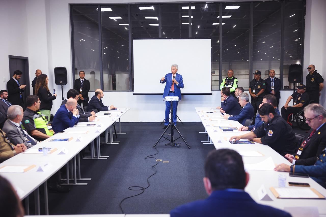 Caiado defende valorização da segurança pública, em Congresso de Operações Policiais