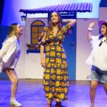 Basileu França leva ao palco clássico italiano com o Grupo Vai…Idade