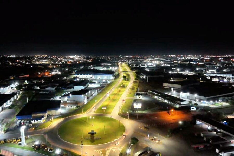 Parceria entre Prefeitura e Codego moderniza iluminação do Daiag