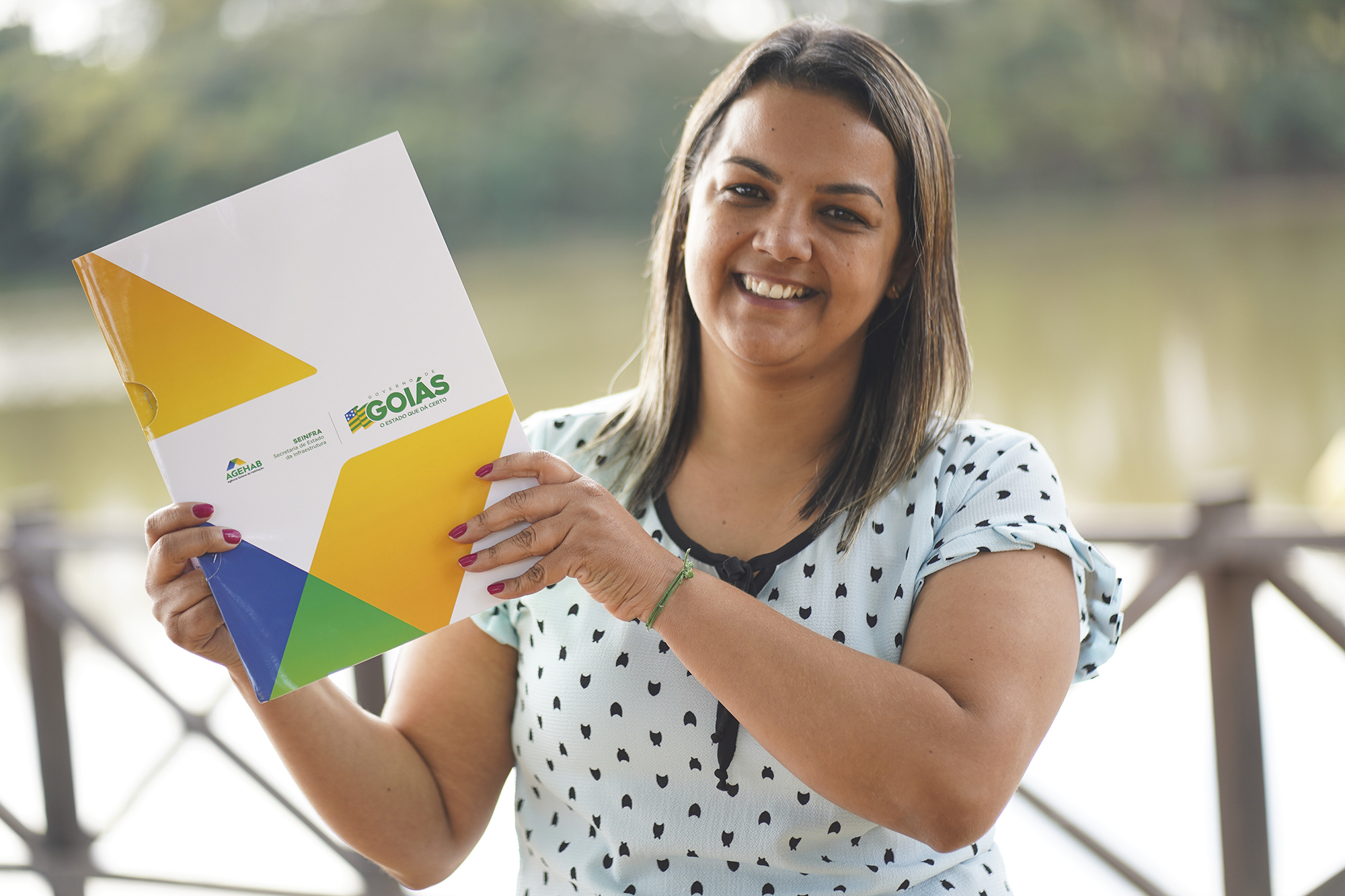 Agehab entrega benefícios habitacionais em Sanclerlândia e Montes Claros