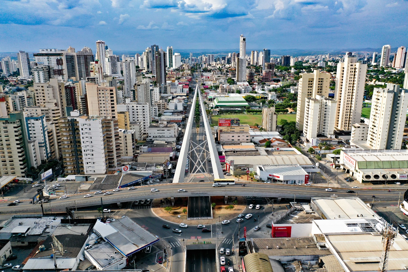 Goiânia 92 anos: governo transforma capital em referência de inovação, segurança e qualidade de vida