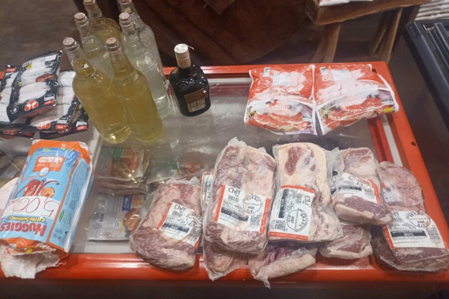 Procon apreende 106 quilos de produtos impróprios para uso e consumo