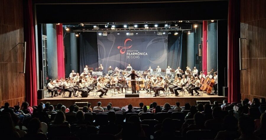 Orquestra Filarmônica apresenta concerto gratuito no Teatro Sesi