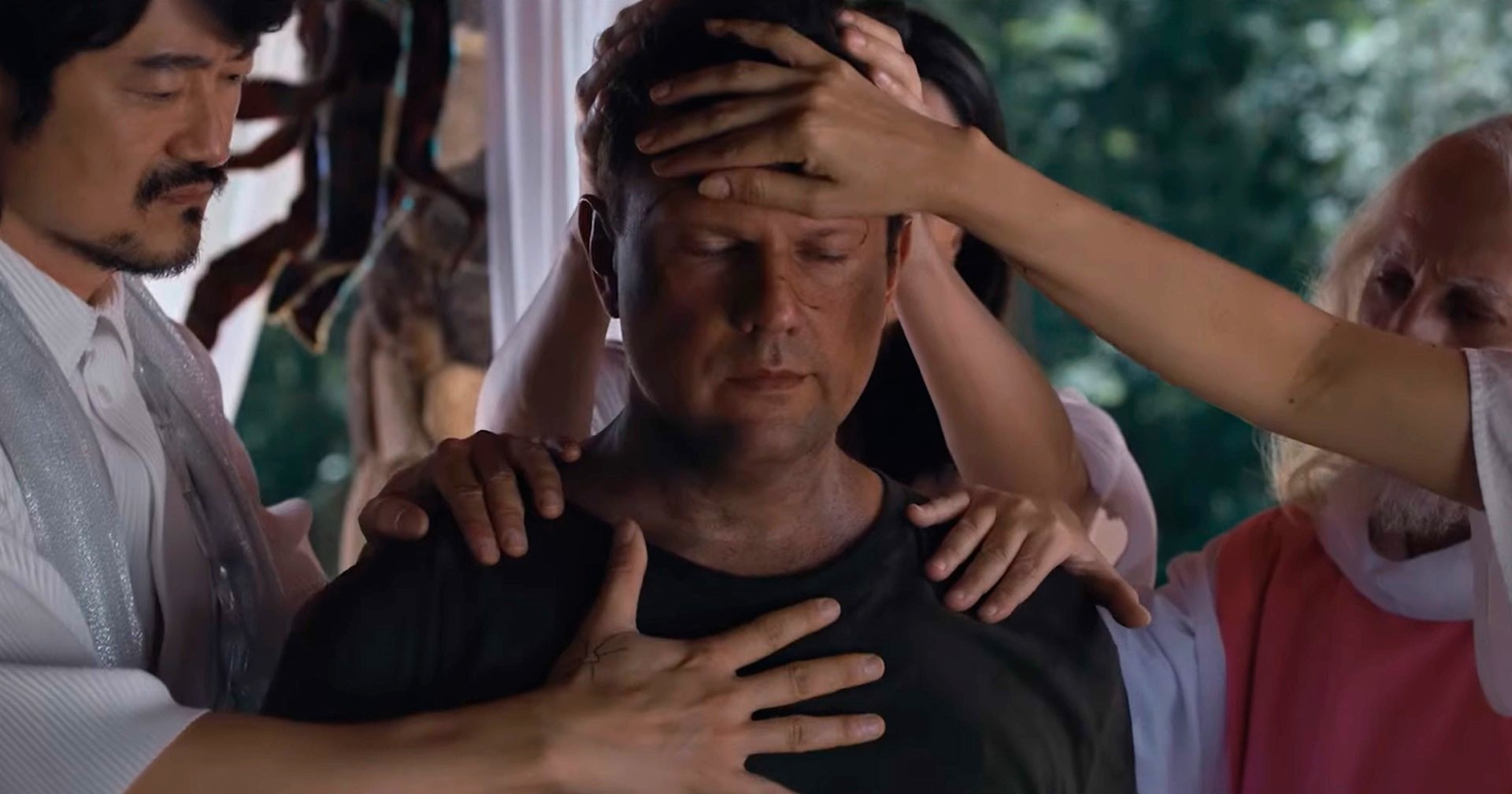 Cine Cultura exibe clássico “Tubarão” e estreia “Enterre Seus Mortos”