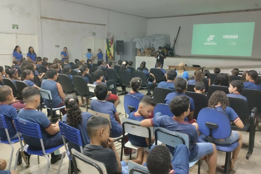 Cine Goiás Itinerante chega a Bom Jardim de Goiás