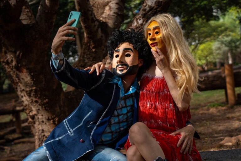 Cine Teatro São Joaquim recebe espetáculo “Volta, Rita!”