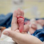 Novembro Roxo reforça cuidados e prevenção à prematuridade