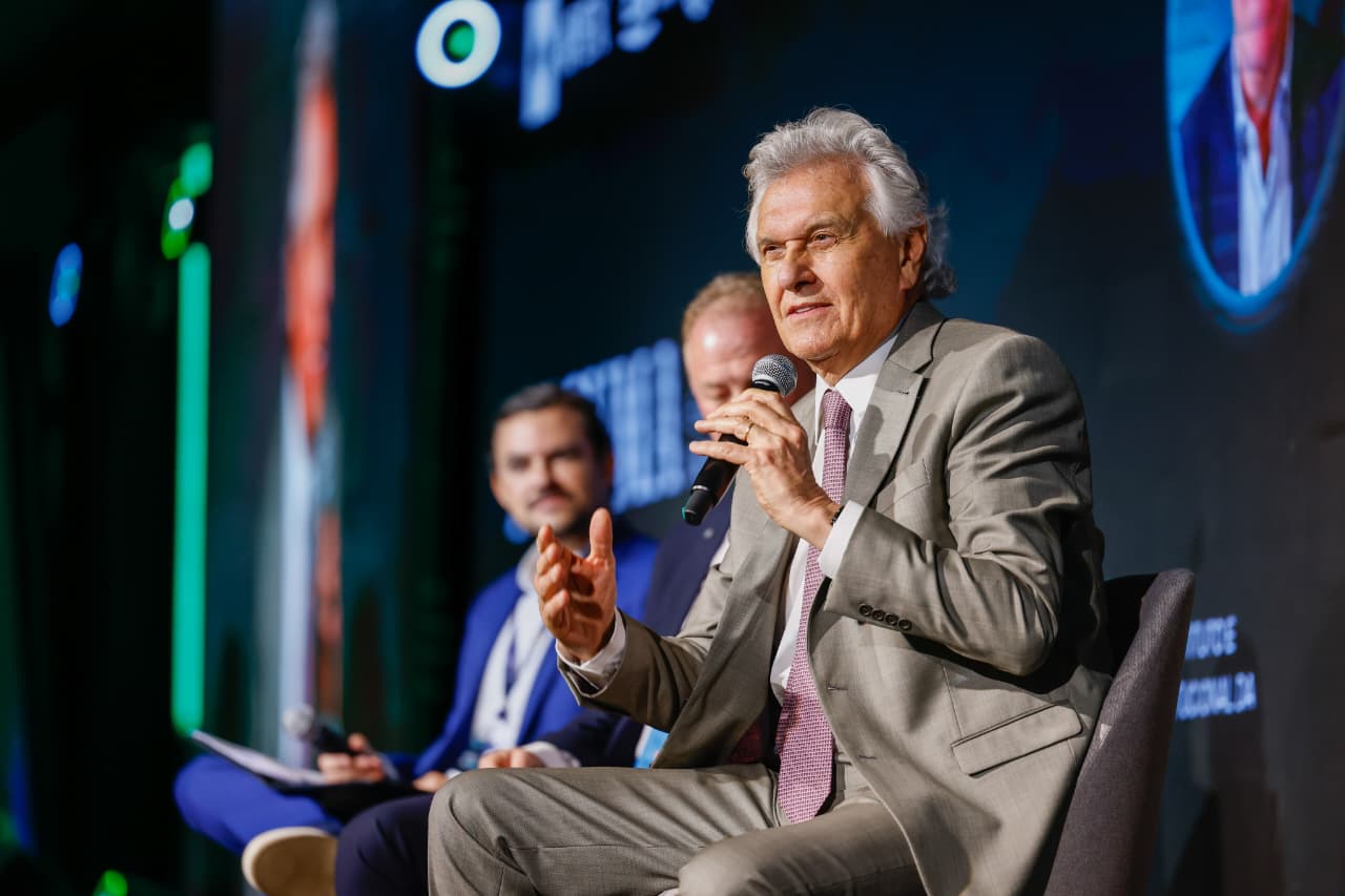 Governador apresenta avanços da gestão em Goiás, no Espírito Santo