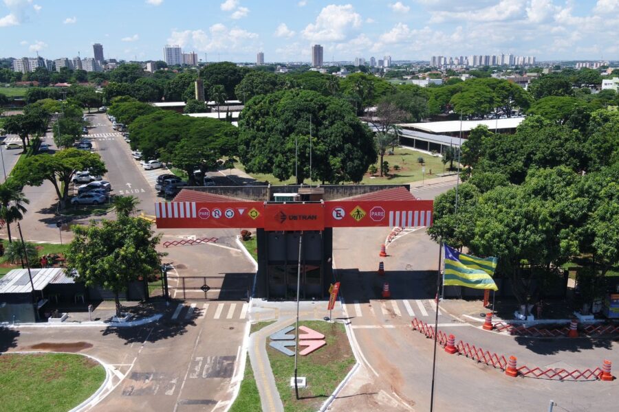 Detran aciona Justiça para bloquear falsos sites