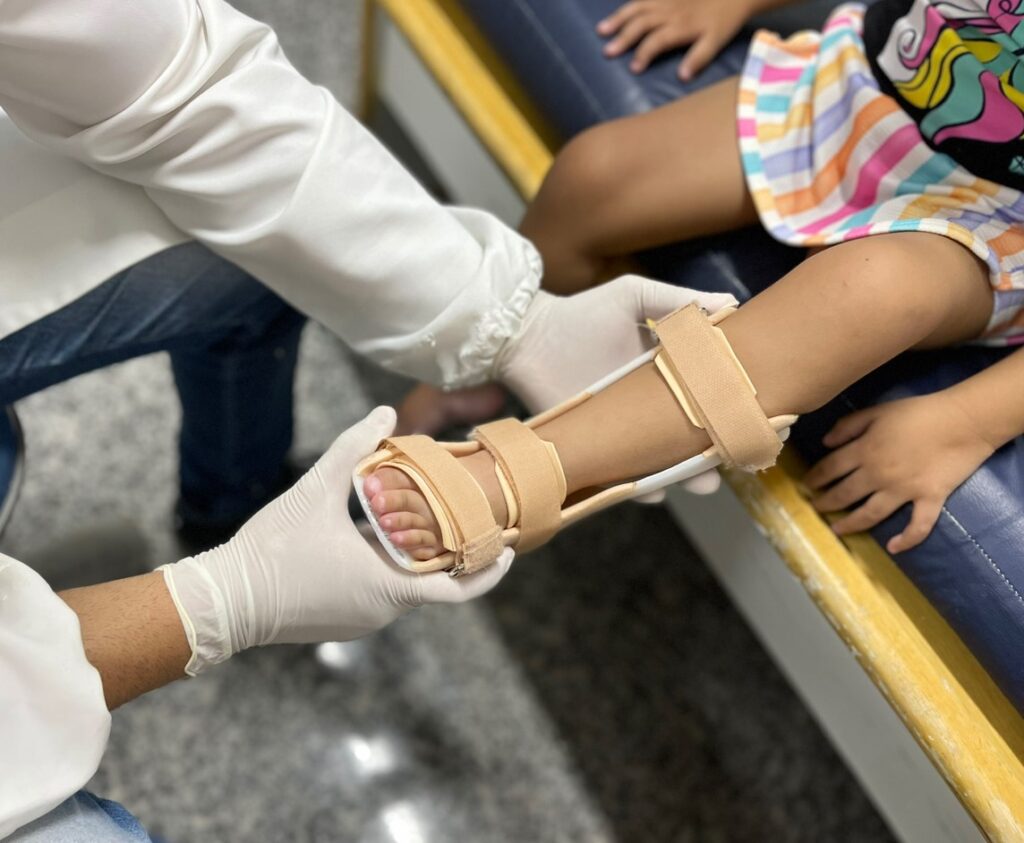 Crer vai entregar 246 dispositivos ortopédicos em Caldas Novas