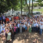 Goiás entrega maquinário e títulos de terra à agricultura familiar