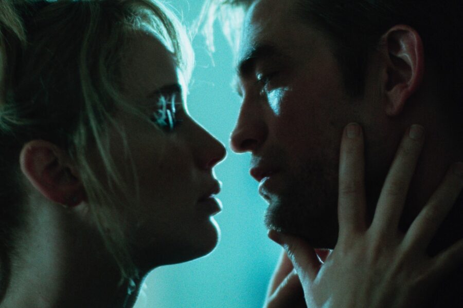 Cine Cultura exibe “Morra, Amor”, com Jennifer Lawrence e Robert Pattinson