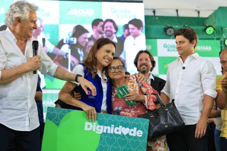 Goiás Social em Luziânia entrega benefícios e oferta serviços