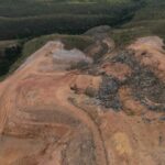 Lixão de Padre Bernardo registra novo desmoronamento