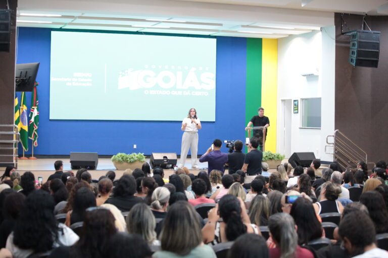 Merendeiras recebem capacitação da Seduc e UFG