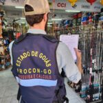 Procon Goiás apreende 1.500 fogos de artifício vendidos de forma irregular