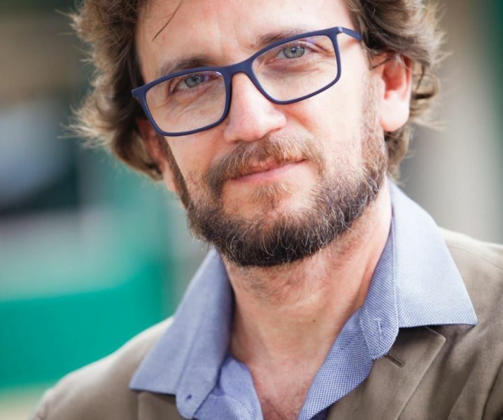 Professor da UEG recebe Troféu Jaburu 2025