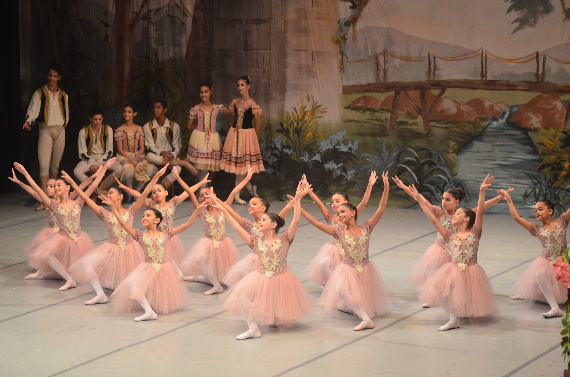 Musical infantil “Pocahontas” abre apresentações culturais de novembro no Basileu França