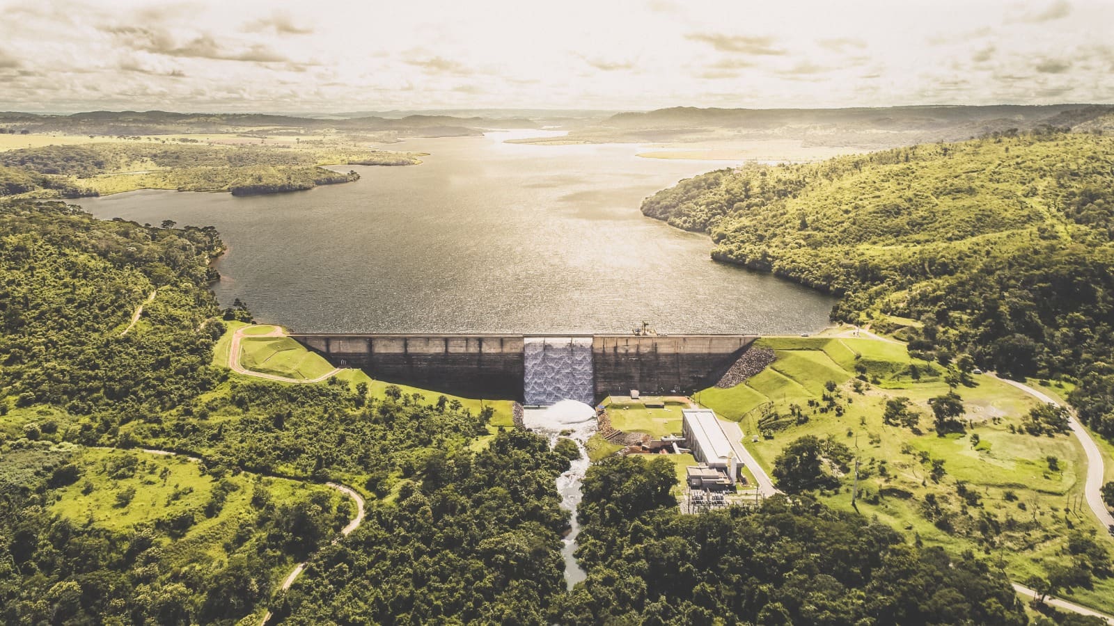 Governo publica 2ª edição de estudos sobre transição energética em Goiás