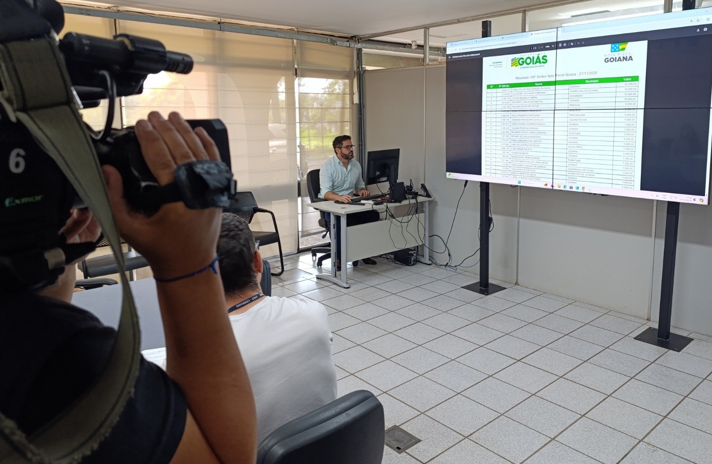 Moradora da capital ganha R$ 50 mil na Nota Fiscal Goiana