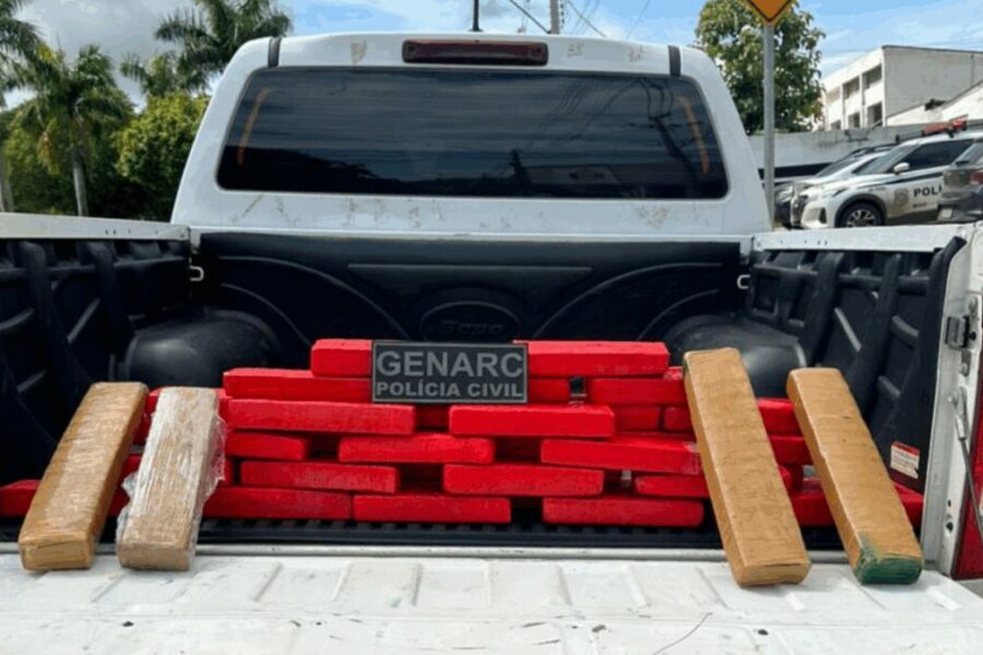 Polícia cumpre 22 mandados e apreende carga de drogas