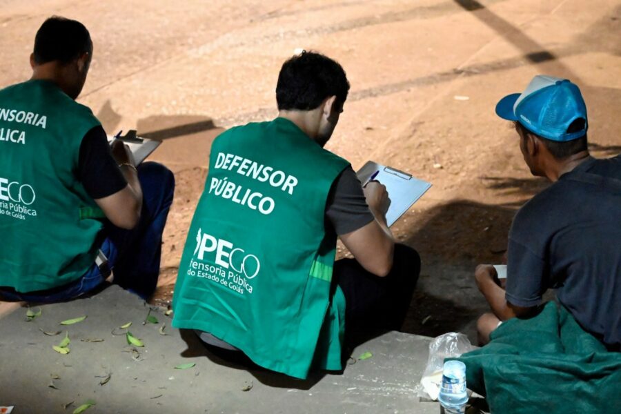 Defensoria oferece atendimento à população em situação de rua em Luziânia