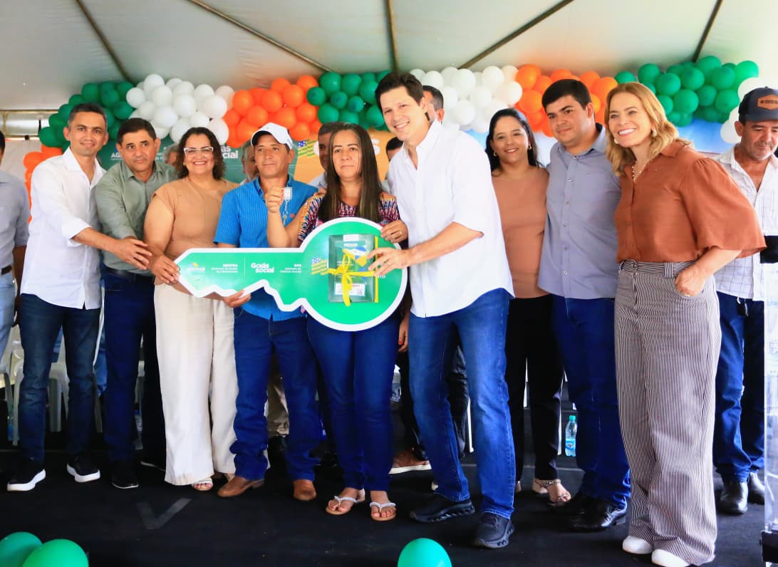 Famílias de Diorama vão passar Natal na casa própria