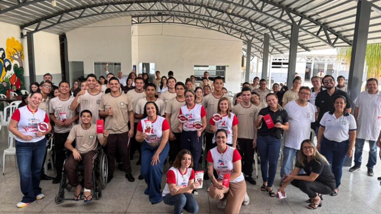 HDT nas Escolas conscientiza sobre HIV e aids