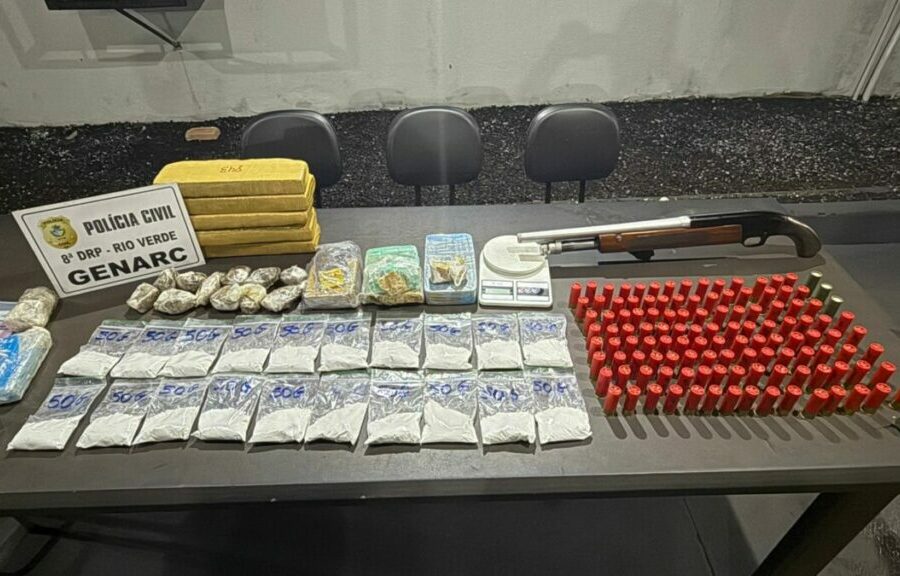 Polícia Civil prende dupla com drogas, espingarda e granada em Rio Verde