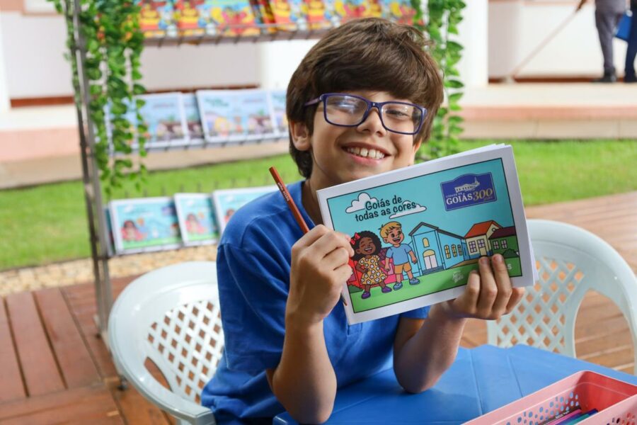 CineLeitura do Bem leva cultura e educação a 120 municípios goianos