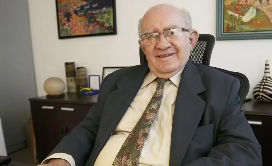 Nota de pesar pela morte de Tasso Câmara