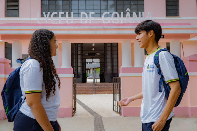 Lyceu de Goiânia recebe alunos no Dia de Acolhimento
