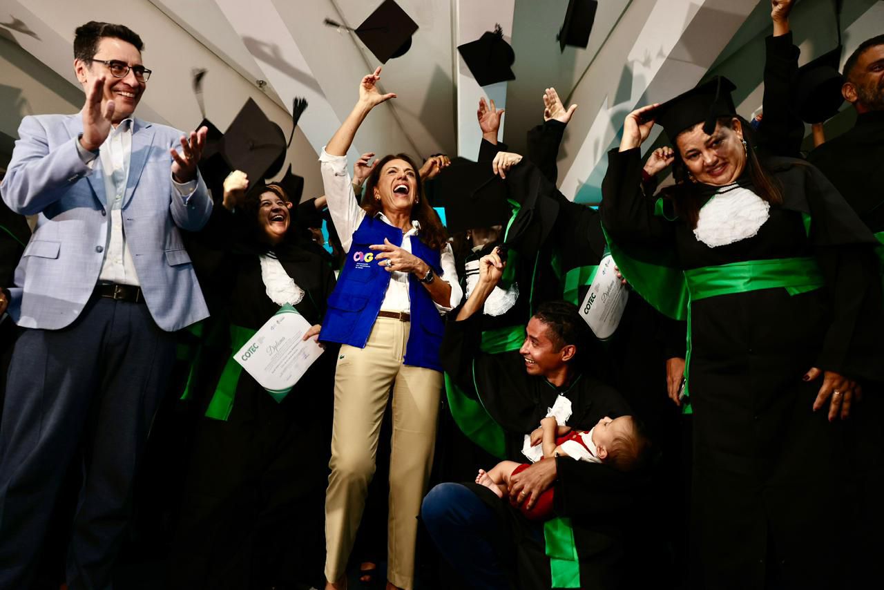 Curso Técnico de Nível Médio em Guia de Turismo forma 65 alunos