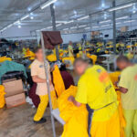 Custodiados produzem mais de 4 mil kits de uniformes