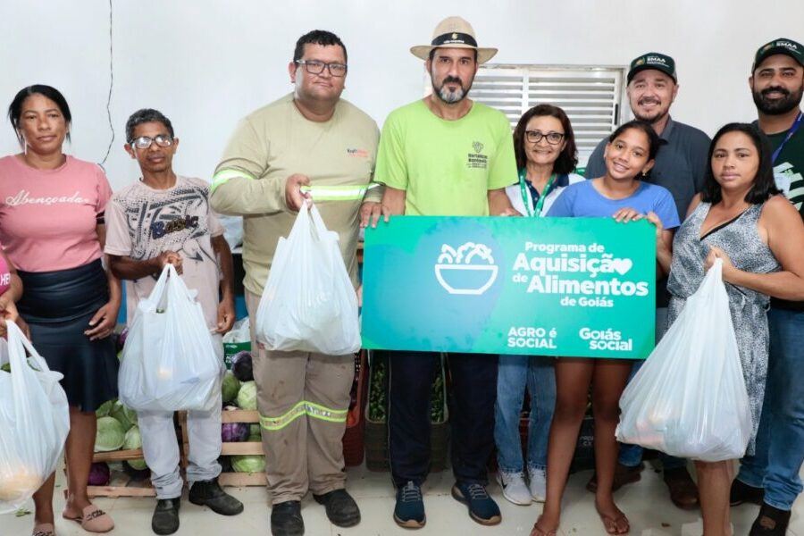 Emater realiza entregas de alimentos do PAA em Nerópolis