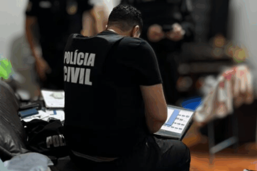 Polícia atua em perseguição e ameaças a servidores públicos