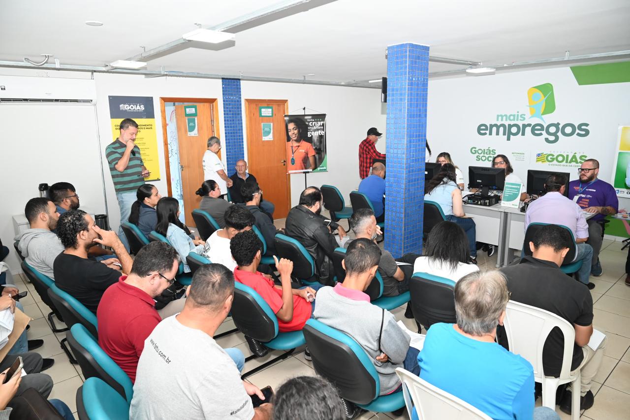 Governo promove Feirão de Empregos para público jovem