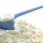 Saúde mobiliza municípios para fiscalizar venda de fórmulas infantis proibidas pela Anvisa