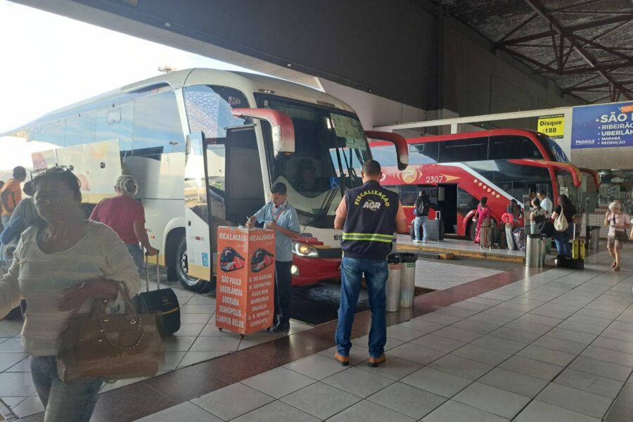 AGR faz alerta contra uso de transporte clandestino