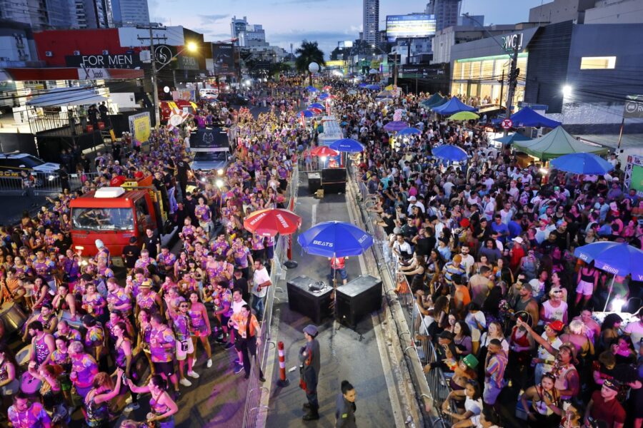 Atrações nacionais e blocos multi-inclusivos movimentam Folia Goiás