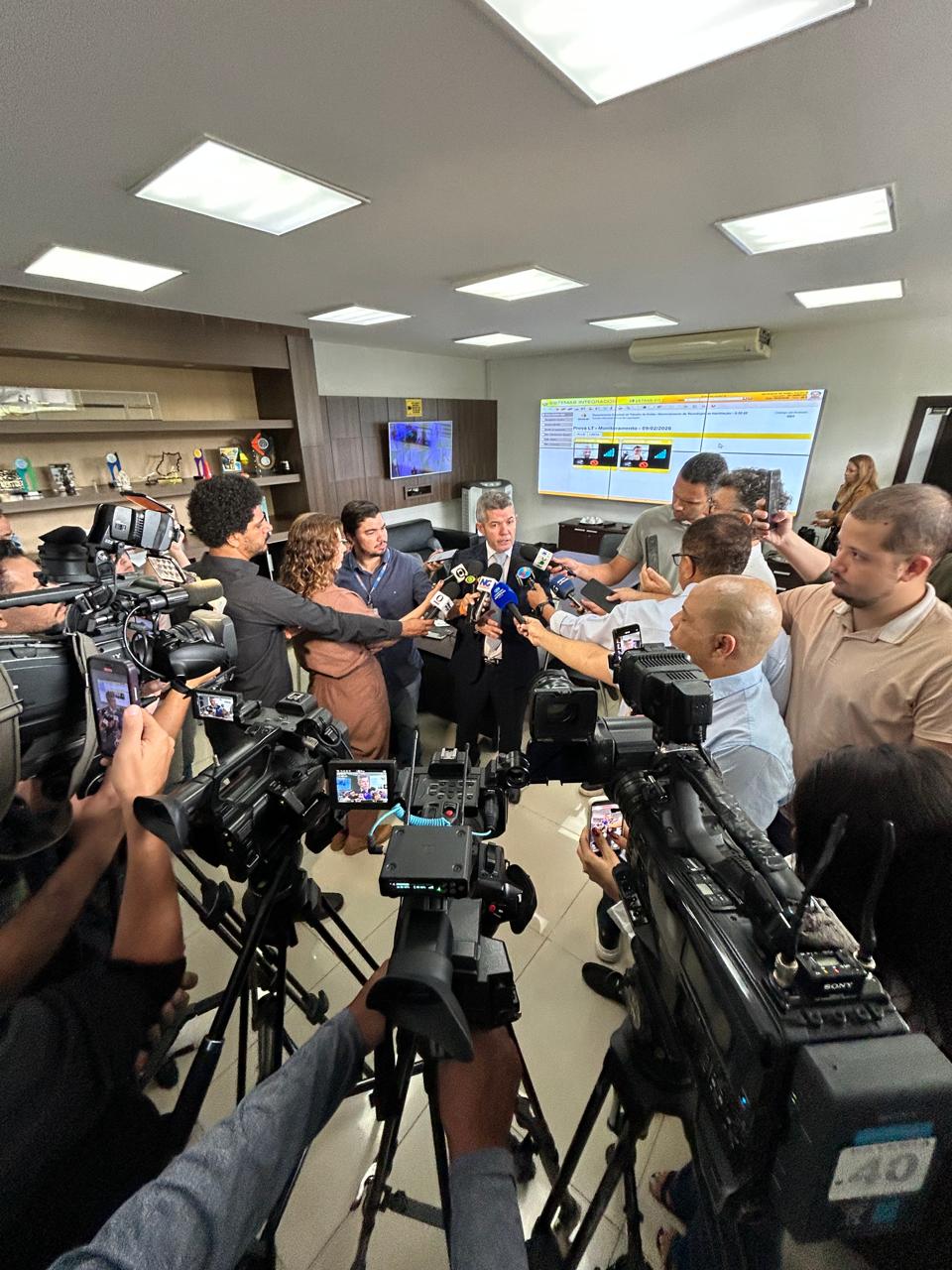 Detran-GO implanta prova teórica on-line para 1ª habilitação