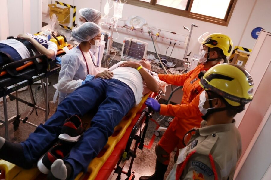 Hugol orienta população a redobrar cuidados no trânsito durante Carnaval