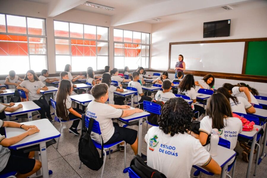 Novos professores são nomeados para rede estadual de ensino