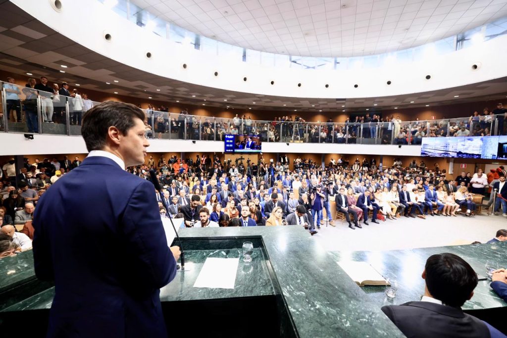 Ao assumir o governo, Daniel Vilela afirma que manterá diretrizes de tolerância zero contra o crime